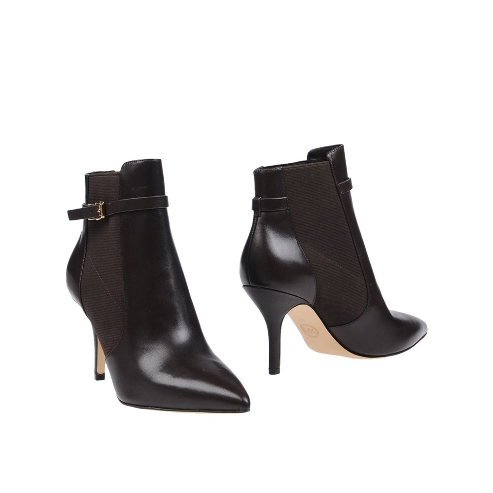Michael Kors Jet Set 6 Bootie